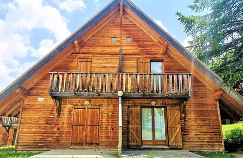 La Joue du Loup Ski Chalet | Chalet for 7 people - Les Flocons du Soleil