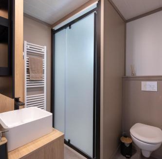 Hasparren Ski Chalet | Chalet Haizea climatisé 2 à 4 pers 2 sdb, , calme avec piscine à Hasparren Pays Basque 25 min des plages