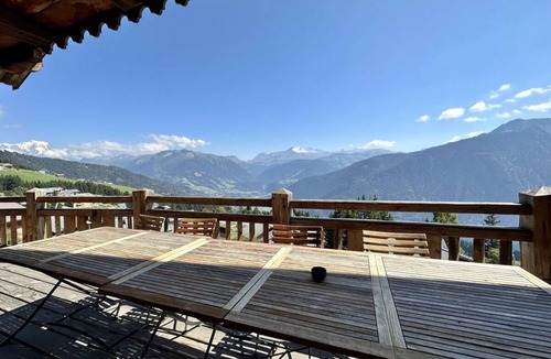 Bisanne 1500 Ski Chalet | Chalet, hammam, terrace, fireplace or stove, tv, 210m², Les Saisies
