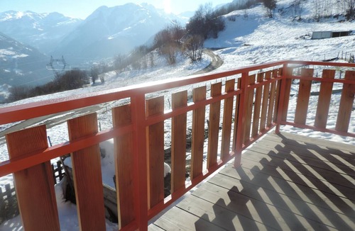 Saint-Jean-de-Belleville Ski Chalet | Chalet in Savoyard village