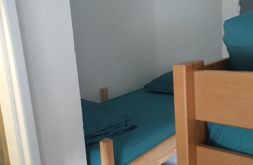 Sarcenas House | Chalet Jaune PINEA