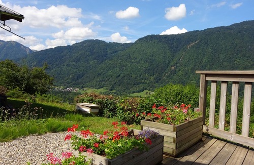 La Riviere-Enverse Ski Chalet | Chalet Le Cochon Noir sleeps 8 self catered big mountain view + logburner FAB
