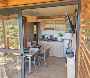 Santa Giulia House | Chalet maisonette dans hameau calme