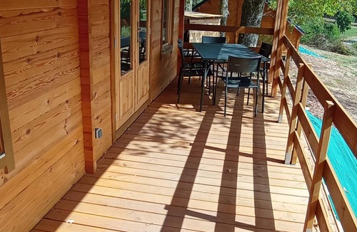 Servieres-le-Chateau Ski Chalet | Chalet Merle - Les Chalets de la Vialette