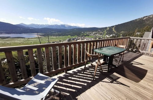 Les Angles Ski Chalet | Chalet panoramic view - guests