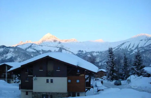 Crest-Voland Ski Chalet | Chalet Pour 8 Personnes à Crest Voland