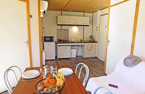 Martres-Tolosane Ski Chalet | Chalet Privilège adapted for people with reduced mobility - 2 rooms 5 to 7 persons - 5 persons included in the price