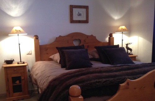 Meribel Ski Chalet | CHALET SAUNA AND BATH Beautiful Services NORDIC Label Méribel - Meribel