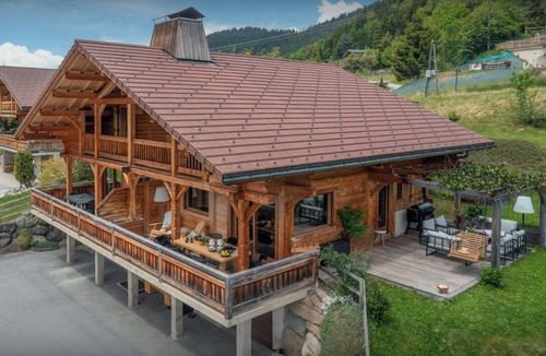 Manigod Ski Chalet | Chalet Sivara - Aravis mountains stay for 6 - OVO Network