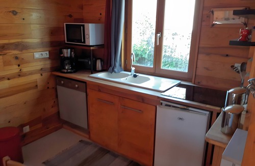 Bouhet Cottage | Chalet Studio "l'Athome" – Peaceful Retreat Surrounded by Nature