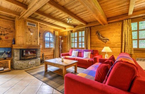 Chamonix-Mont-Blanc Apartment | Chalets d'Henri 67 - Happy Rentals