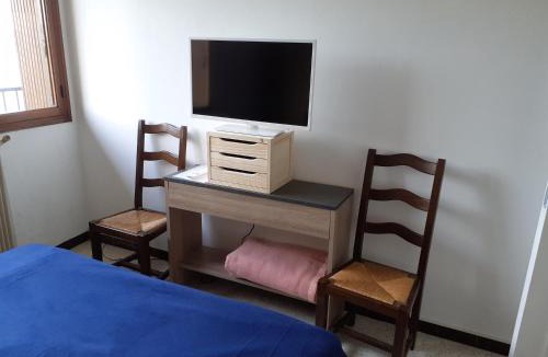 La Belle de Mai House | Chambre B2 dans un appartement en colocation