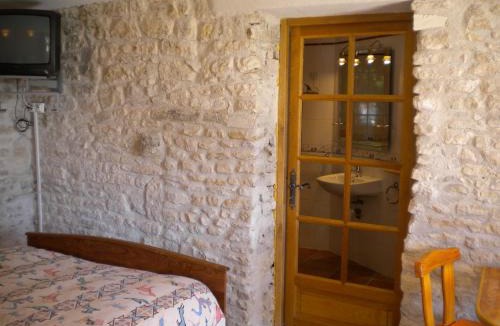 Blanzac les Matha Bed & Breakfast | Chambre d'hôte Au col de Cygne