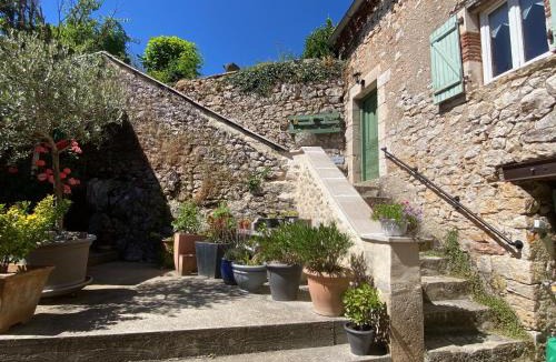 Arcambal Bed & Breakfast | Chambre d'Hôtes les 3 Cochons d'Olt