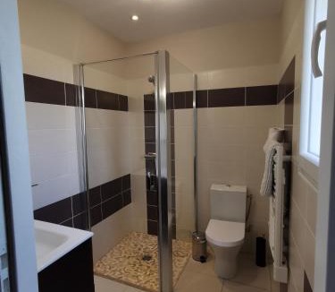 Fources Bed & Breakfast | Chambre de Bajolle