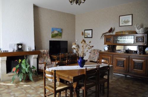 Ludon-Medoc House | Chambres d'Hotes La Mouline