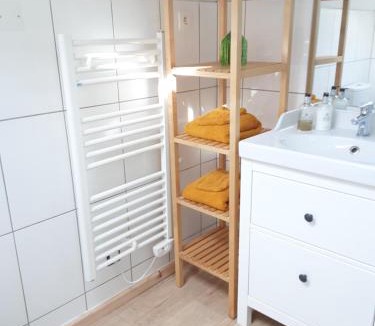 Limoise Bed & Breakfast | Champ Du Bois