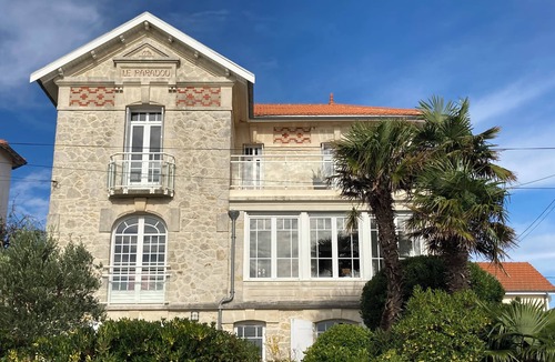 Fouras Villa | Character villa with breathtaking sea views