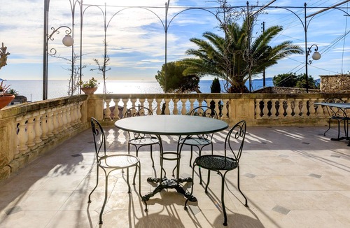 Roucas-Blanc Villa | Character villa with magnificent sea view, swimming pool Roucas-Blanc Marseille 7th