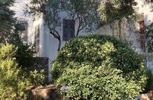 L'Ile-Rousse Villa | Character villa with private pool and garden