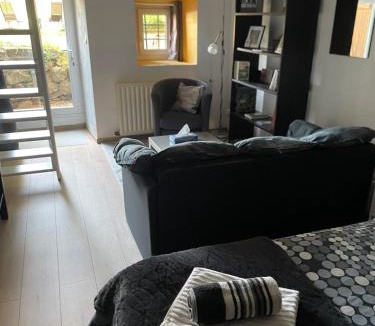 Apprieu House | Charmant studio dans maison privée