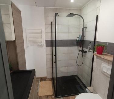La Garde-Freinet Apartment | Charmant Studio 34 m2 La Garde-Freinet Climatisé