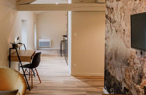Saint-Chamond Apartment | Charmant studio industriel tout neuf proche du parc du Pilat