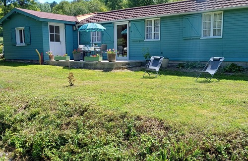 Montcuq House | Charming 2-Epis Rated "Chalet du Bosc" House with Garden and Air Conditioning
