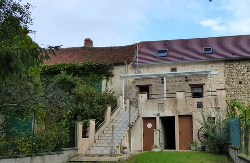 Saint-Germain-de-Salles Cottage | Charming cottage near the Sioule River with private garden