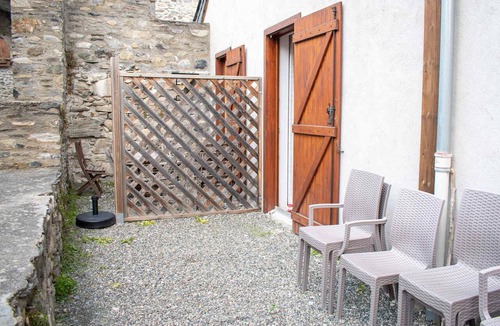 Vignec Apartment | Charming 2 Rooms in Vignec with Terrace, 6 Pers