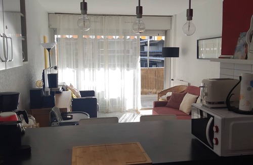 Antibes Apartment | Charming 2 rooms, terrace, with possible garage, swimming pool