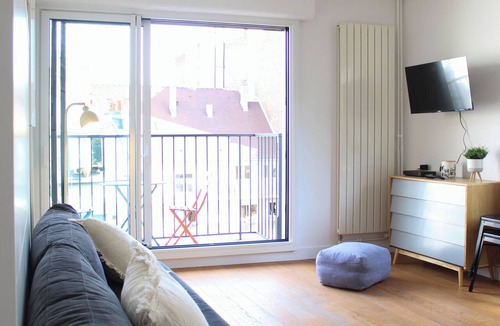 Clignancourt Apartment | Charming 23 m² studio with balcony - Sacré Coeur
