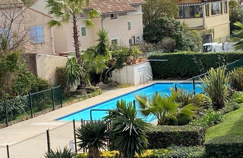 Mandelieu-la-Napoule Beach House | Charming apartment – 7 min to the beach