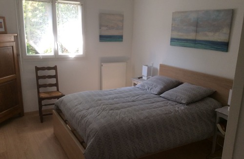 Ustaritz Apartment | Charming apartment in lush greenery, classified 3 stars tourism