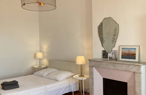 La Joliette Apartment | Charming apartment overlooking the Mediterranean