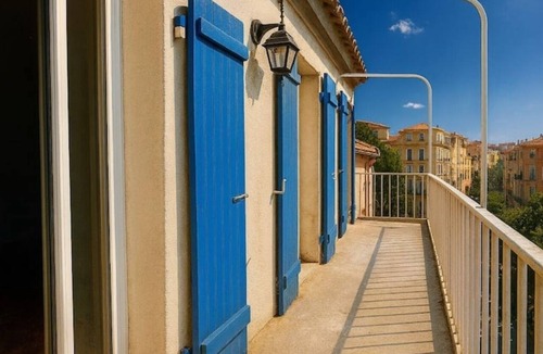 Aubagne Apartment | Charming, bright T3/T4 in the heart of Provence, a stone's throw from everything.