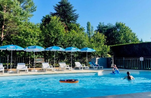 Camon Ski Chalet | Charming chalet, pets welcome - 4 guests