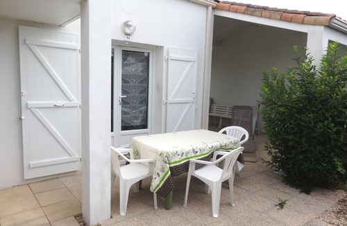 La Faute-sur-Mer House | Charming cottage near the beach in La Faute-sur-Mer