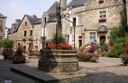 Guillac House | Charming cottage between Josselin and Ploërmel near the forest Brocéliande