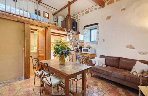 Biron House | Charming Cottage in Biron