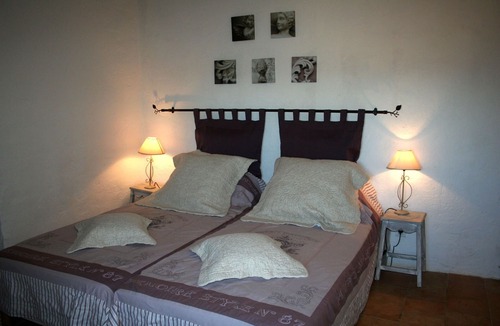 Valensole House | Charming cottage with swimming pool