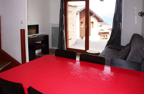 Les Orres Ski Chalet | Charming Duplex Chalet with Pool, Sauna, Hammam, Near Slopes - Sleeps 6