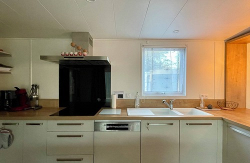Les Mathes House | Charming ecolodge with heated pool all year round