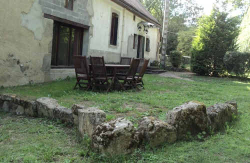 Hyds Cottage | Charming farmhouse with modern comforts between Néris-les-Bains and Montluçon