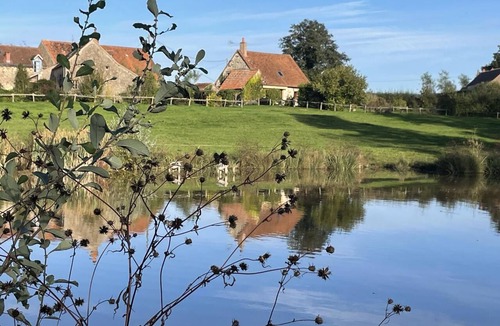 Bourbon-l'Archambault Cottage | Charming cottage, pets welcome - 4 guests
