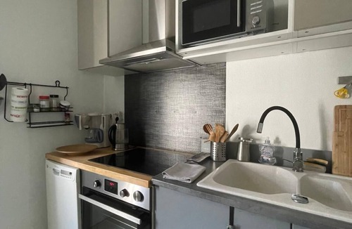 Poitiers House | Charming :.