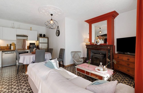 Saint-Martin-de-Gurson House | Charming Gîte in Périgord for 2 to 6 Guests