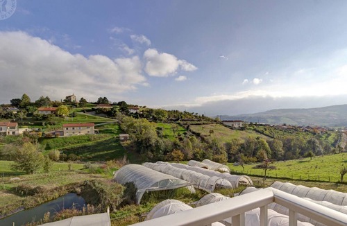 Saint-Romain-en-Jarez Cottage | Charming country cottage near the Pilat