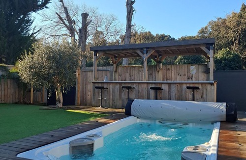Quartier d'Orbigny House | Charming house near the beach with private swimming SPA