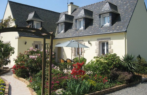 Saint-Evarzec House | Charming house by the sea